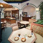 Embassy Suites By Hilton Dallas-Love Field 